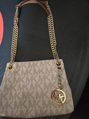 Michael Kors Logo Double-Chain Shoulder Bag